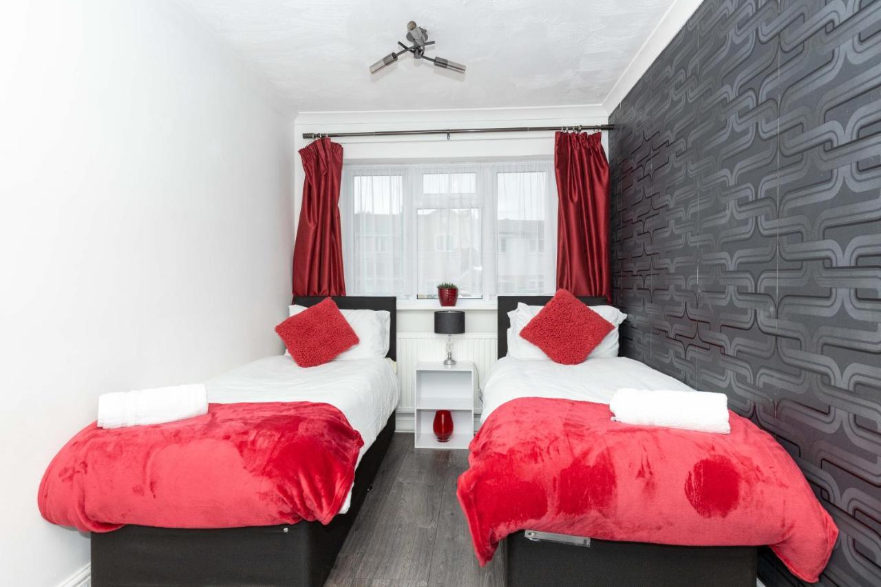 Capri 13 Sa - 3 Bedroom House Close To Loughborough University, Ev Car Facilities, Free Parking, Free Wifi - Ask For Contractor Rates! Bagian luar foto