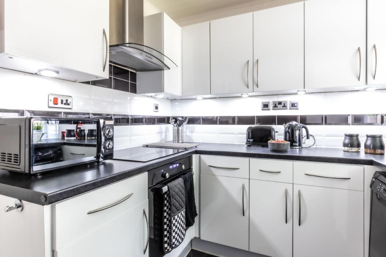 Capri 13 Sa - 3 Bedroom House Close To Loughborough University, Ev Car Facilities, Free Parking, Free Wifi - Ask For Contractor Rates! Bagian luar foto